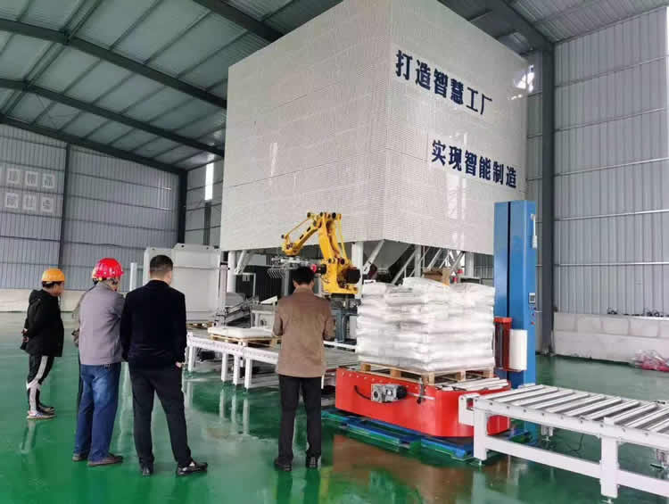 ɽ�|κ�򼯈F(tu��n)늏SÓ��ʯ���Ƃ��p�|(zh��)Ĩ��������ƽɰ�{�(xi��ng)Ŀ